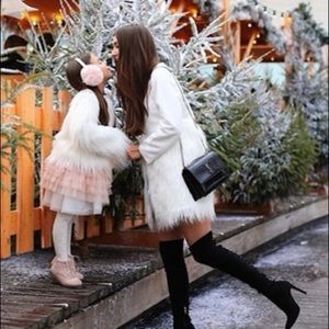 NEW* Chicwish Winter Essential Faux Fur Coat